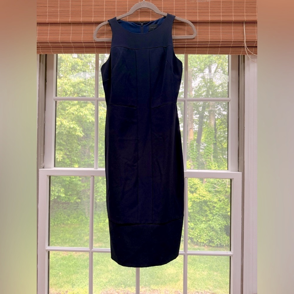 Pure Navy Sleeveless Bodycon Sheath Cocktail Dress